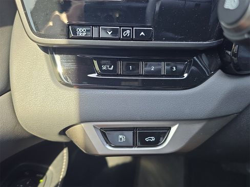 Used 2024 Lexus RX 350 Premium Plus image 21