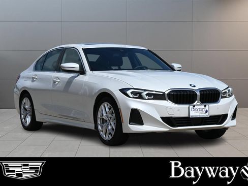 Used 2026 BMW 330i Sedan RWD image 4