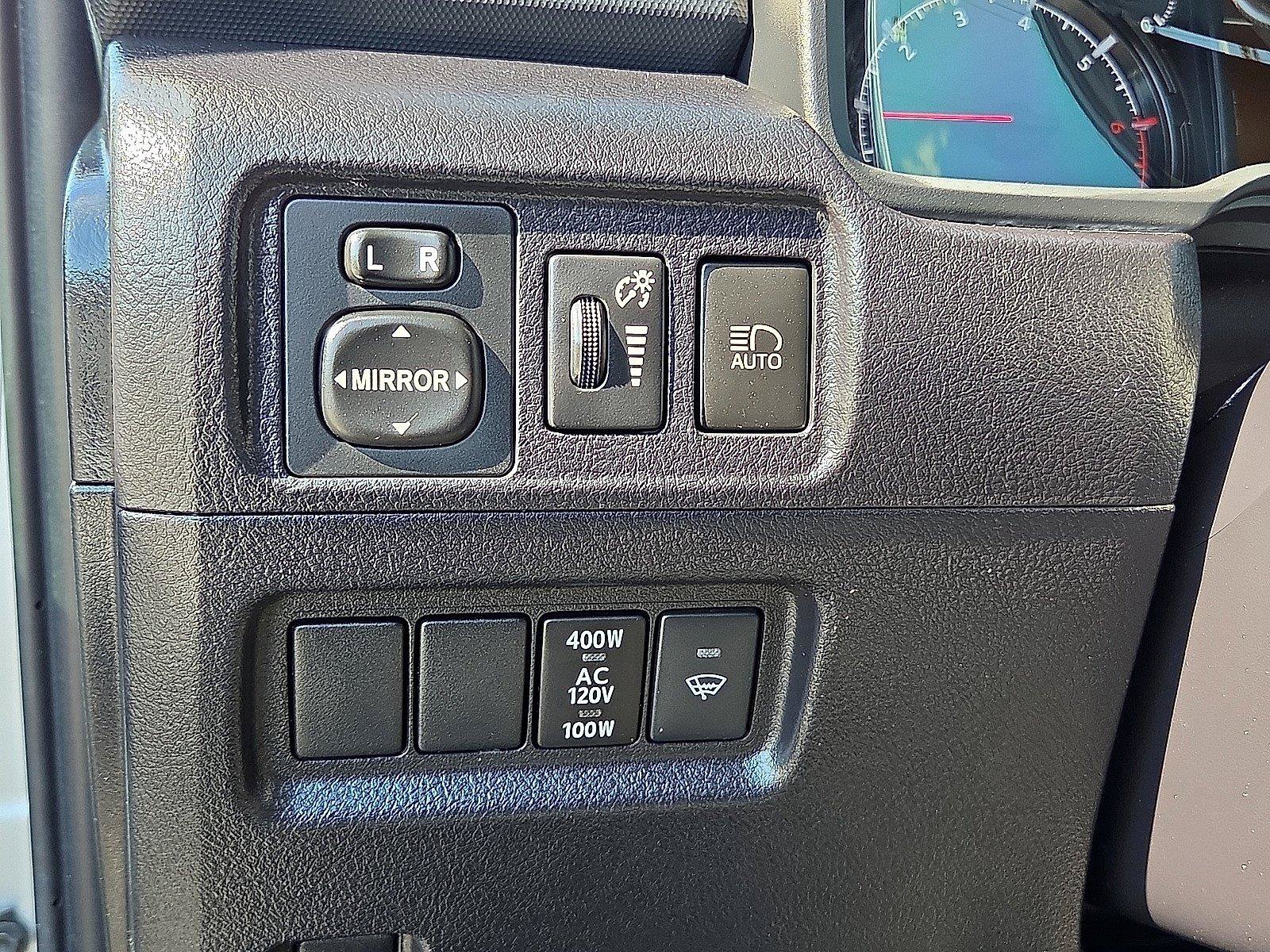 Used 2023 Toyota 4Runner SR5 Premium w/ Moonroof Package AWD/4WD image 23