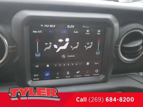 Used 2023 Jeep Wrangler Unlimited Sahara w/ Cold Weather Group AWD/4WD image 43