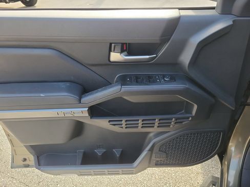 Used 2024 Toyota Tacoma TRD Off-Road w/ TRD Off Road Premium Package AWD/4WD image 13