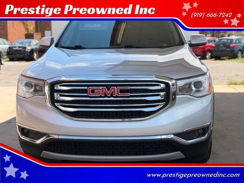 Used 2019 GMC Acadia SLT FWD image 1