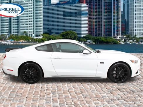 Used 2016 Ford Mustang GT Premium w/ Equipment Group 401A RWD image 5