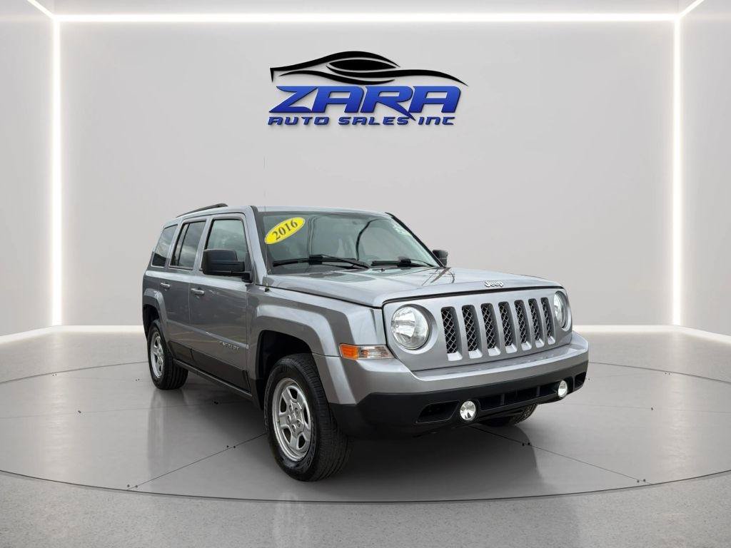 Used 2016 Jeep Patriot Sport w/ Power Value Group AWD/4WD image 9