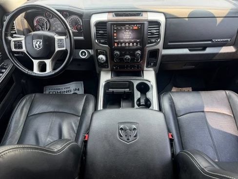 Used 2017 RAM 1500 Laramie w/ Convenience Group AWD/4WD image 14