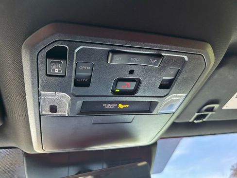 Certified 2025 Toyota Tacoma TRD Pro AWD/4WD image 30