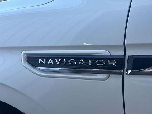 Certified 2023 Lincoln Navigator Black Label AWD/4WD image 10