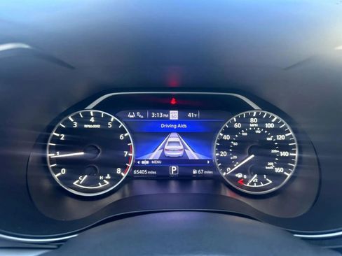 Used 2023 Nissan Maxima SV w/ Floor Mat Group FWD image 20