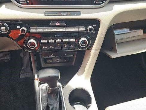Used 2020 Kia Sportage EX FWD image 15