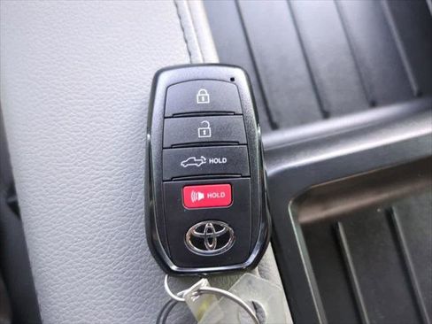 Certified 2026 Toyota Tundra Limited AWD/4WD image 27