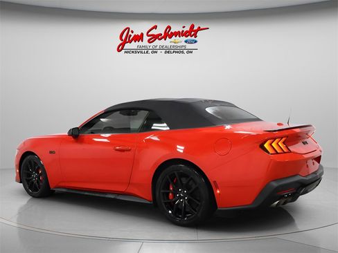 Used 2024 Ford Mustang GT Premium image 4