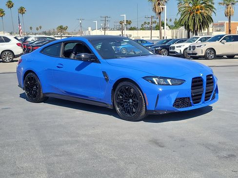 New 2027 BMW M4 Coupe w/ Executive Package RWD image 4