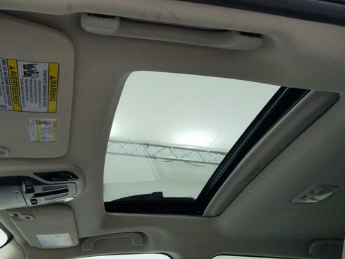 Certified 2025 Subaru Outback Premium image 15