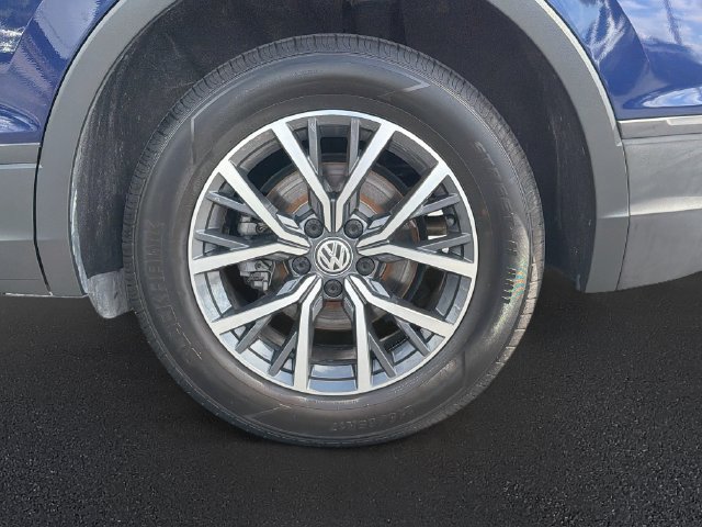 Used 2021 Volkswagen Tiguan S FWD image 30