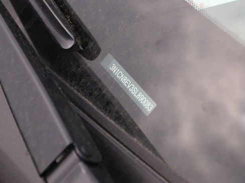 New 2025 Nissan Versa SV w/ Trunk Package image 27