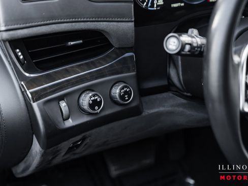 Used 2019 Cadillac Escalade Platinum image 19