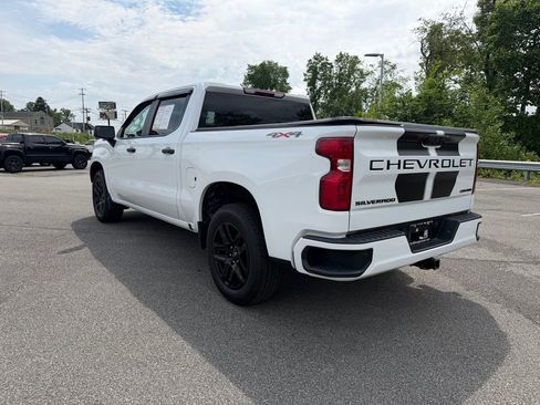 Used 2022 Chevrolet Silverado 1500 Custom w/ Rally Edition AWD/4WD image 3