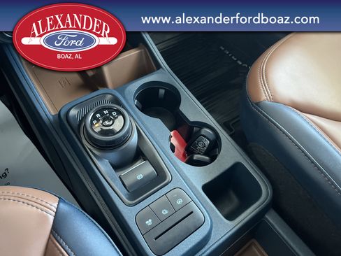 Used 2024 Ford Maverick Lariat image 24