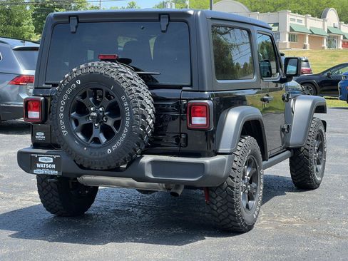 Used 2022 Jeep Wrangler Sport AWD/4WD image 40
