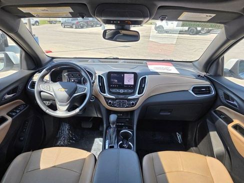 Used 2022 Chevrolet Equinox Premier AWD/4WD image 20