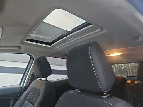 Used 2019 Ford EcoSport SE image 18