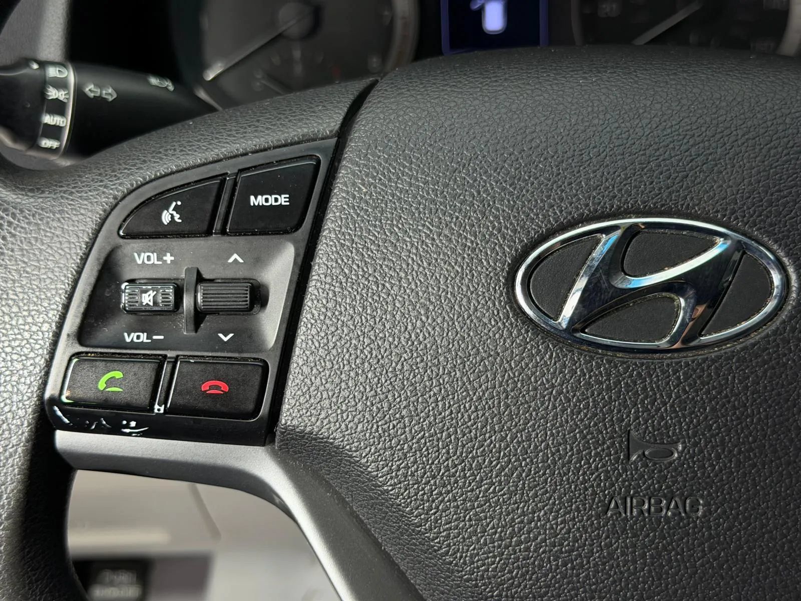 Used 2018 Hyundai Tucson SE AWD/4WD image 29