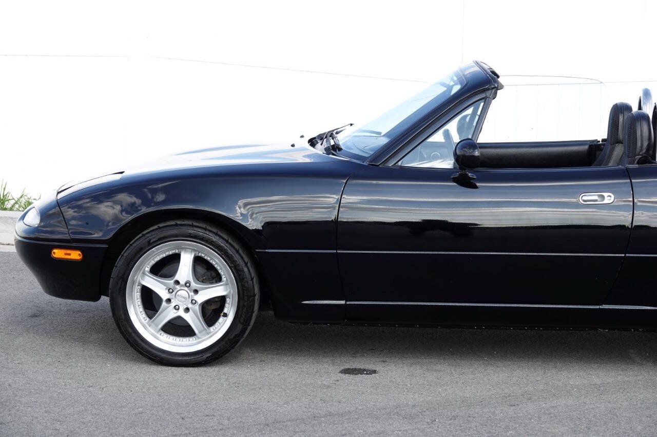 Used 1996 MAZDA MX-5 Miata RWD image 20