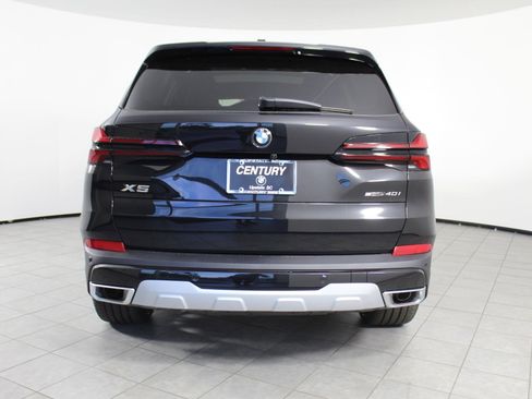 Used 2026 BMW X5 sDrive40i w/ Climate Comfort Package RWD image 9
