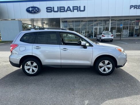 Used 2016 Subaru Forester 2.5i Premium image 2