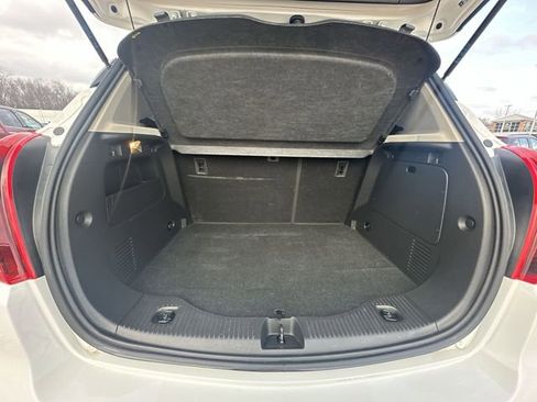 Used 2019 Buick Encore Essence image 27