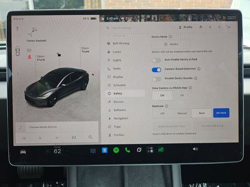 Used 2024 Tesla Model 3 Standard Range RWD image 47