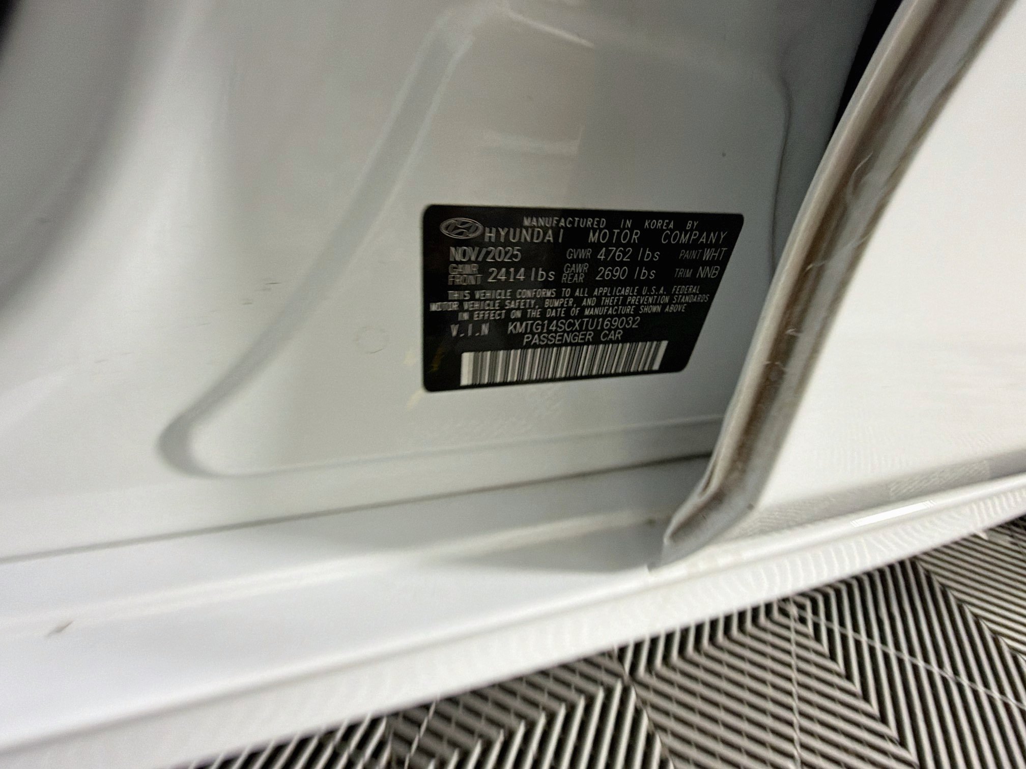 Used 2026 Genesis G70 2.5T RWD image 12