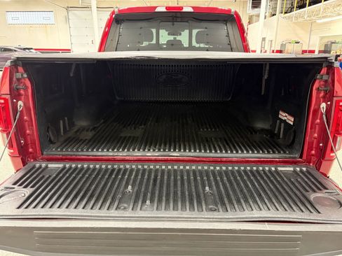 Used 2017 Ford F150 Lariat w/ Equipment Group 502A Luxury AWD/4WD image 23