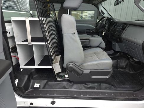 Used 2015 Ford F250 XL w/ Power Equipment Group RWD image 18