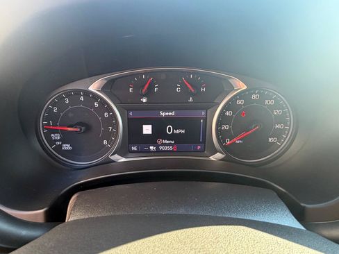 Used 2022 GMC Terrain SLE w/ Driver Convenience Package AWD/4WD image 25