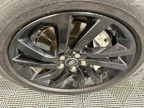 Used 2020 Land Rover Discovery HSE AWD/4WD image 14