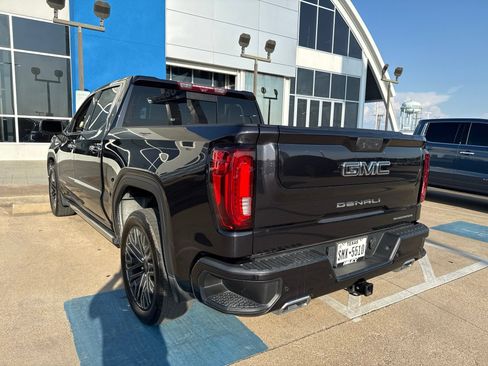 Used 2022 GMC Sierra 1500 Denali Ultimate AWD/4WD image 8