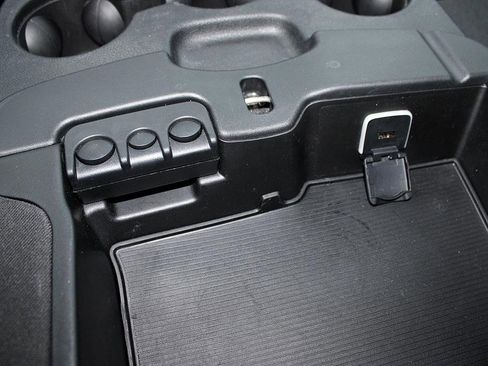 Used 2021 RAM 3500 Big Horn w/ Level B Equipment Group image 24