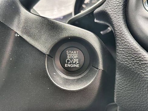 Used 2020 Jeep Compass Sport AWD/4WD image 16