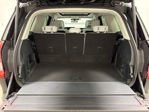 New 2027 Ford Expedition Platinum w/ Platinum Ultimate Package AWD/4WD image 35