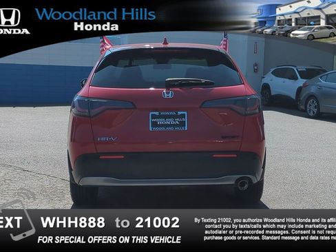 Used 2025 Honda HR-V Sport image 6