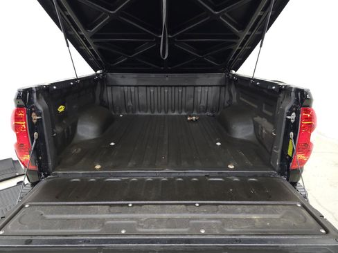 Used 2015 Toyota Tundra SR5 image 8