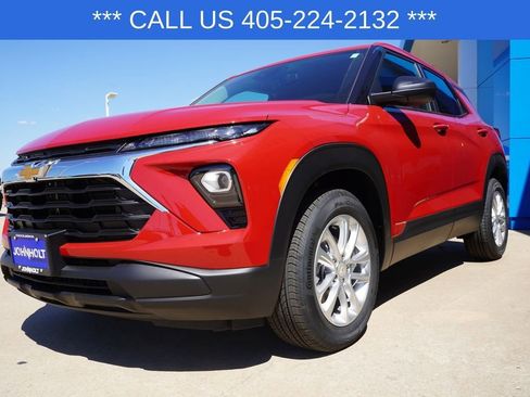New 2026 Chevrolet TrailBlazer LS w/ LS Convenience Package FWD image 4