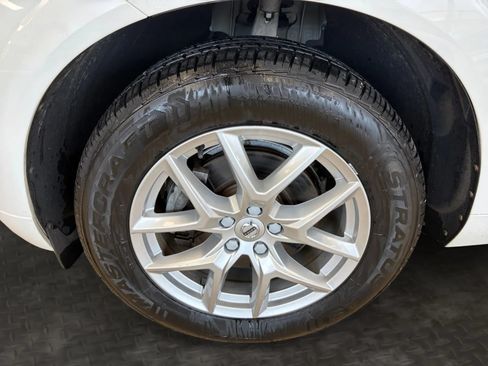 Used 2020 Volvo XC60 T5 Momentum AWD/4WD image 34
