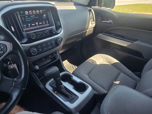 Used 2018 Chevrolet Colorado LT RWD image 21