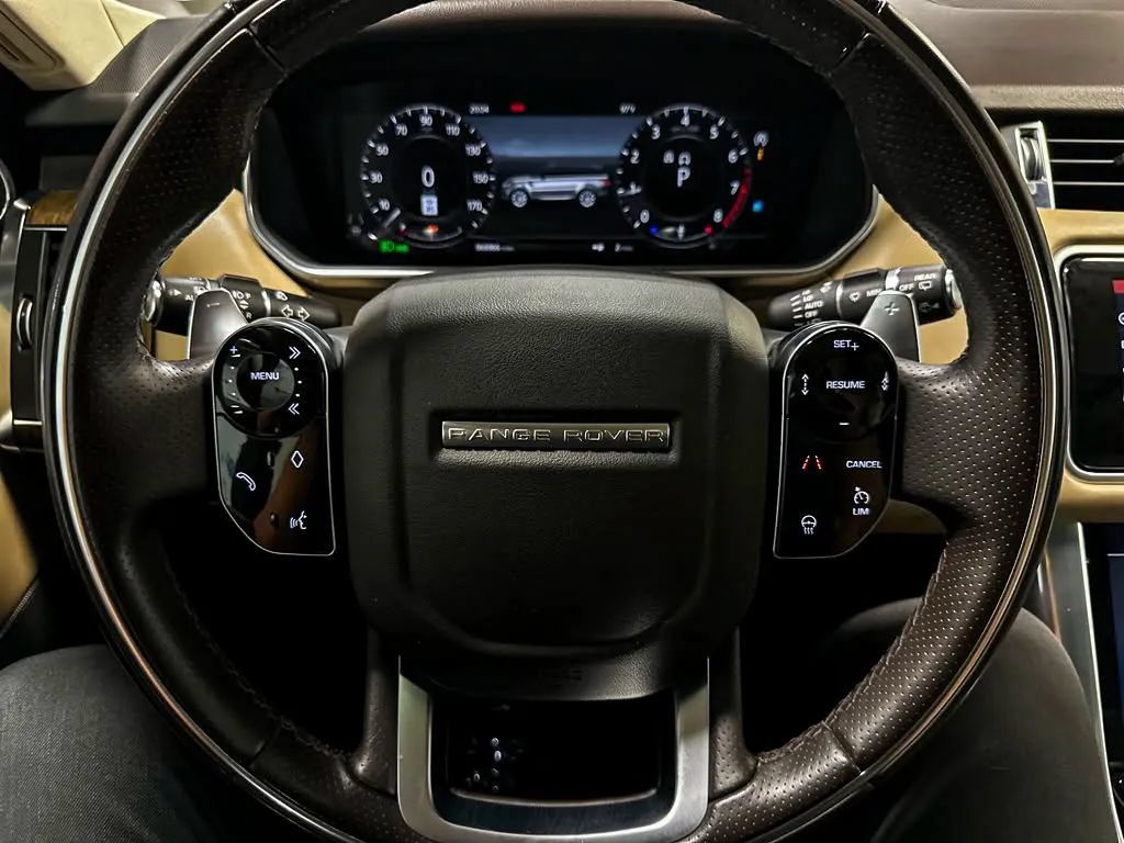 Used 2019 Land Rover Range Rover Sport Supercharged AWD/4WD image 30