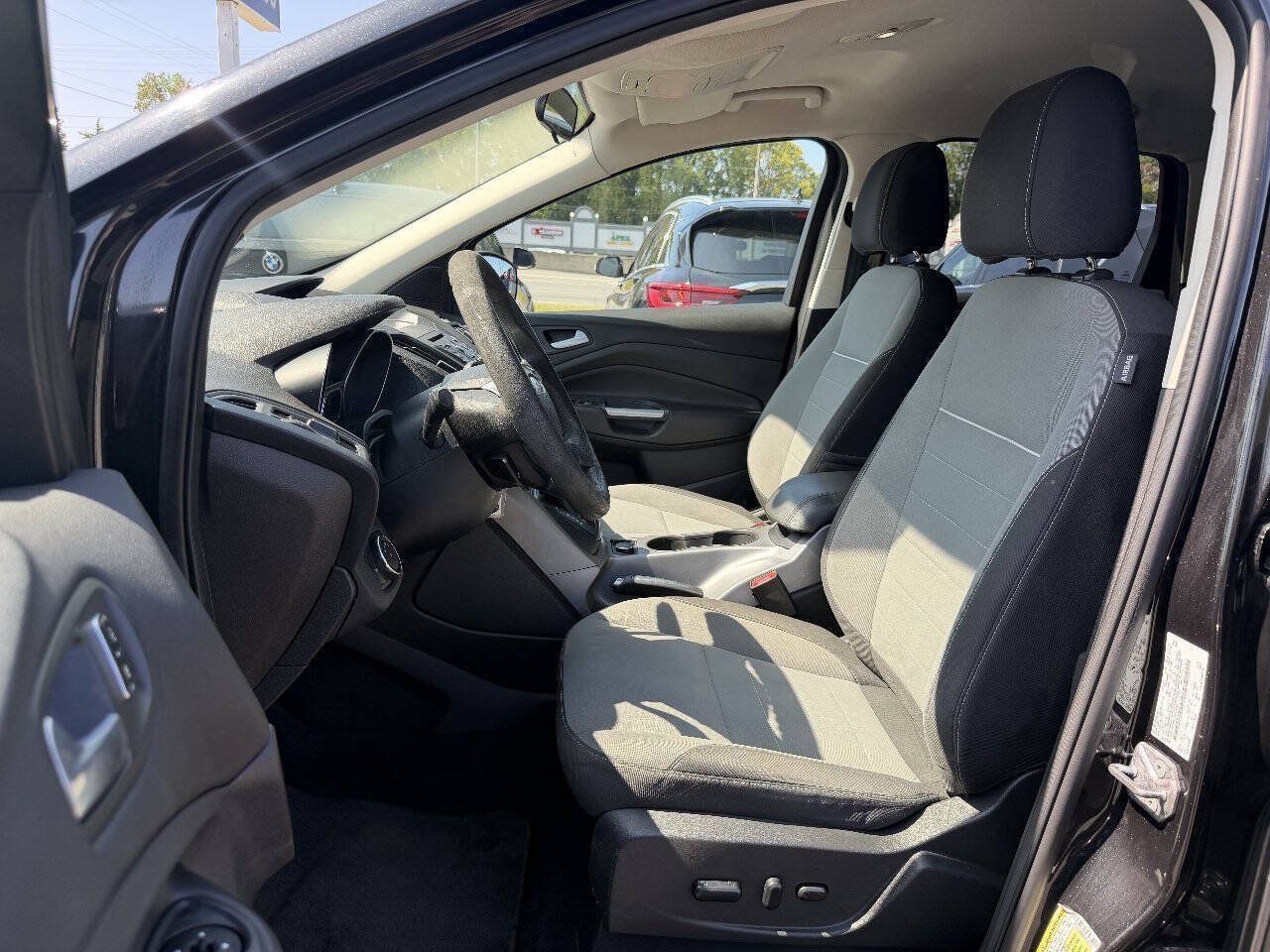 Used 2014 Ford Escape SE FWD image 8