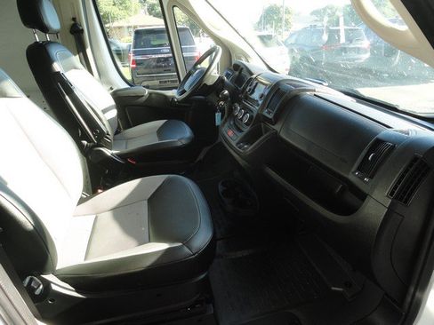 Used 2021 RAM ProMaster 2500 FWD image 13