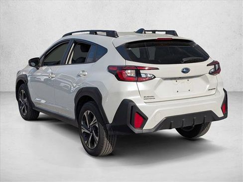 Used 2024 Subaru Crosstrek 2.0i Premium image 8