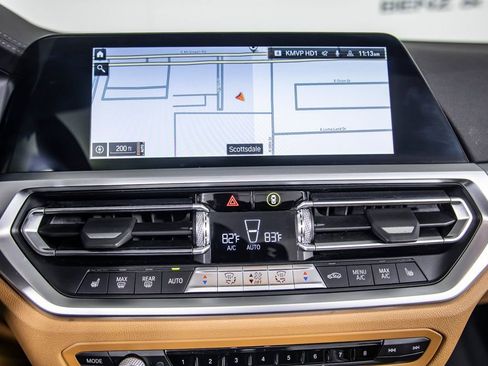 Used 2023 BMW M440i Convertible w/ Premium Package image 31